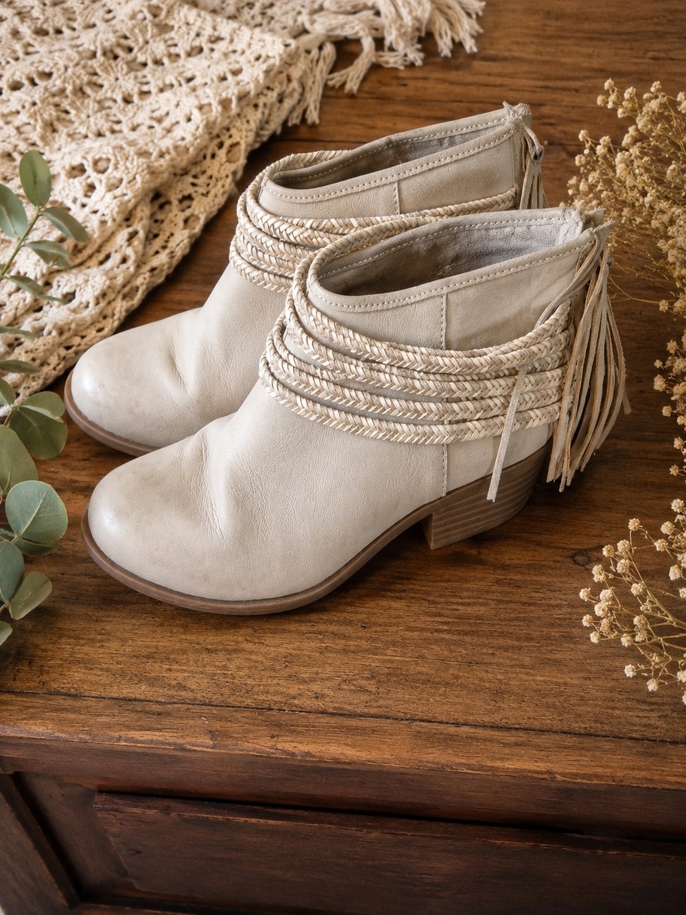 BCBGeneration Fringe Ankle Boots Boho Western 6